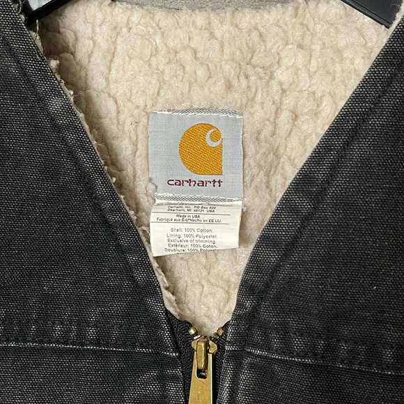 SOLD Carhartt VTG USA Duck Sherpa Vest Medium - Picture 4 of 4